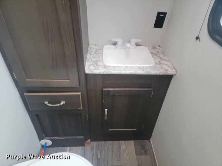 image for item NZ9826 2020 Keystone RV Springdale SG300FWBH20 camper