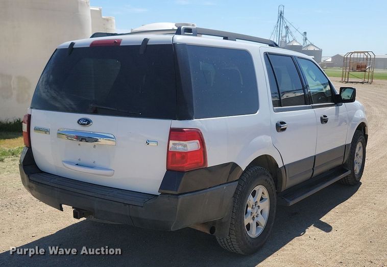 image for item NZ9962 2010 Ford  Expedition XLT SUV