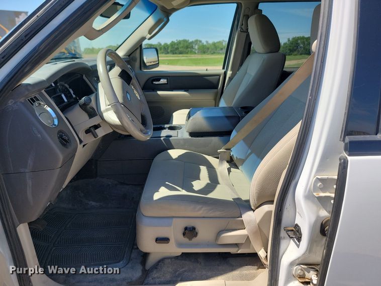 image for item NZ9962 2010 Ford  Expedition XLT SUV