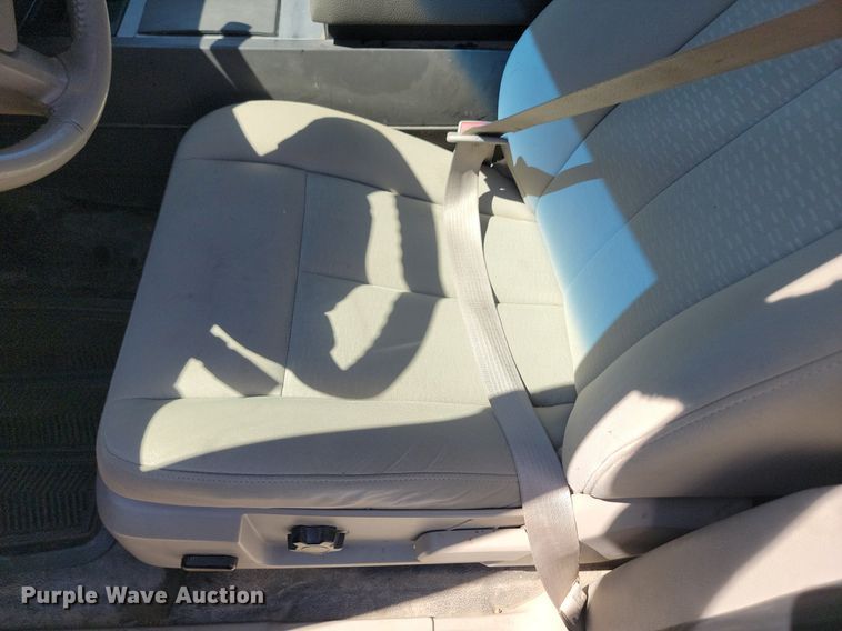 image for item NZ9962 2010 Ford  Expedition XLT SUV