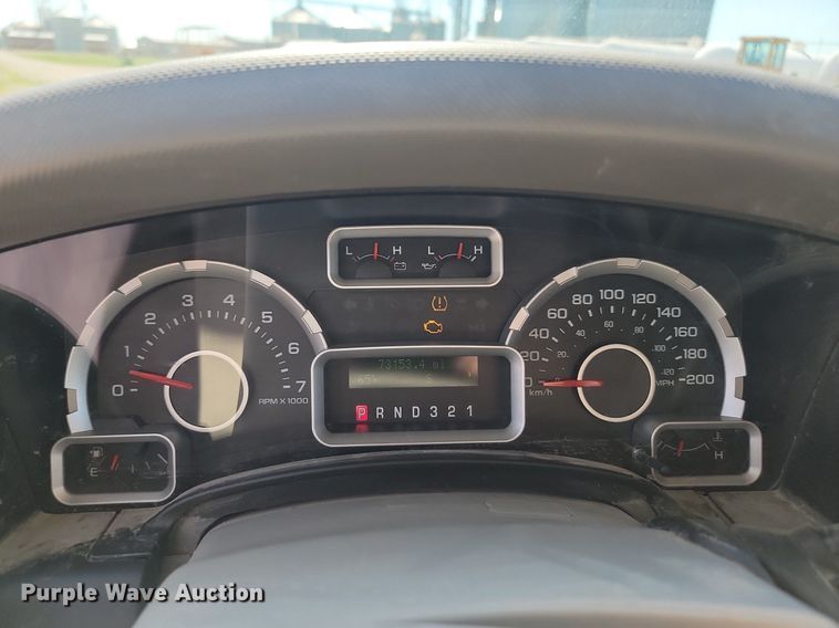 image for item NZ9962 2010 Ford  Expedition XLT SUV