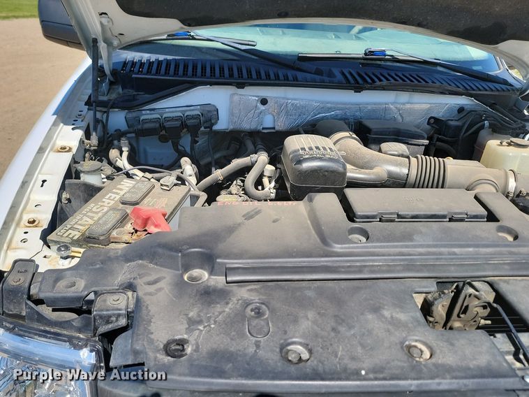 image for item NZ9962 2010 Ford  Expedition XLT SUV