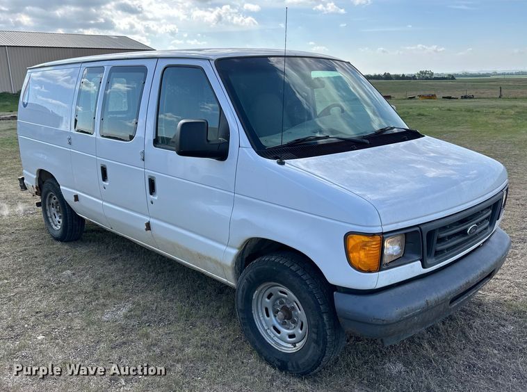 image for item OE9162 2006 Ford E150 van