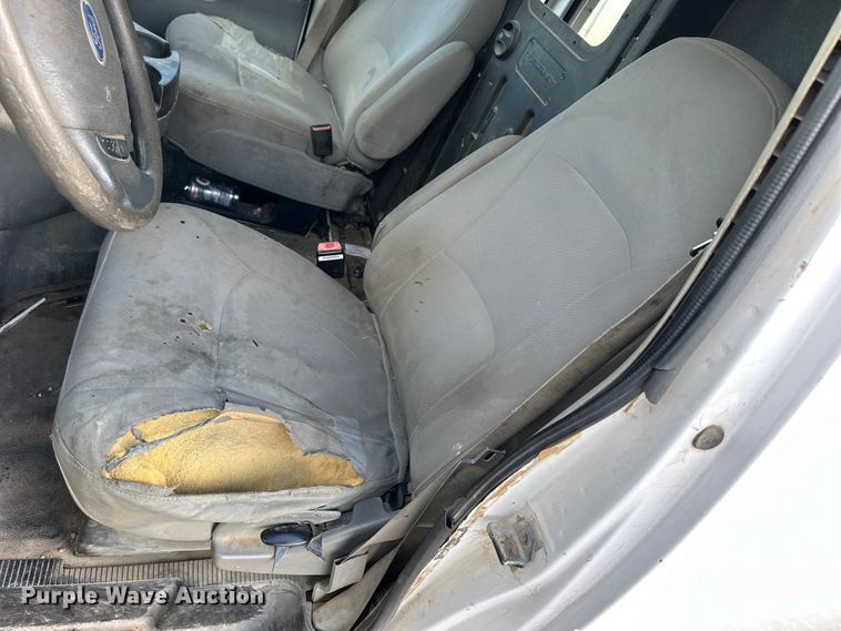 image for item OE9162 2006 Ford E150 van