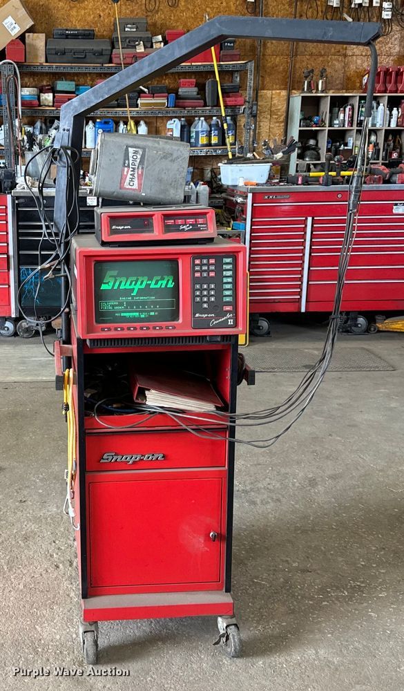 image for item OG9553 Snap on MT3000 digital oscilloscope