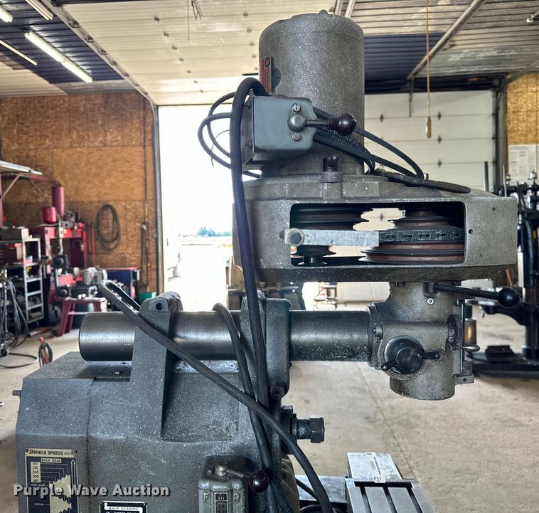 image for item OG9555 Rockwell 21-120 milling machine