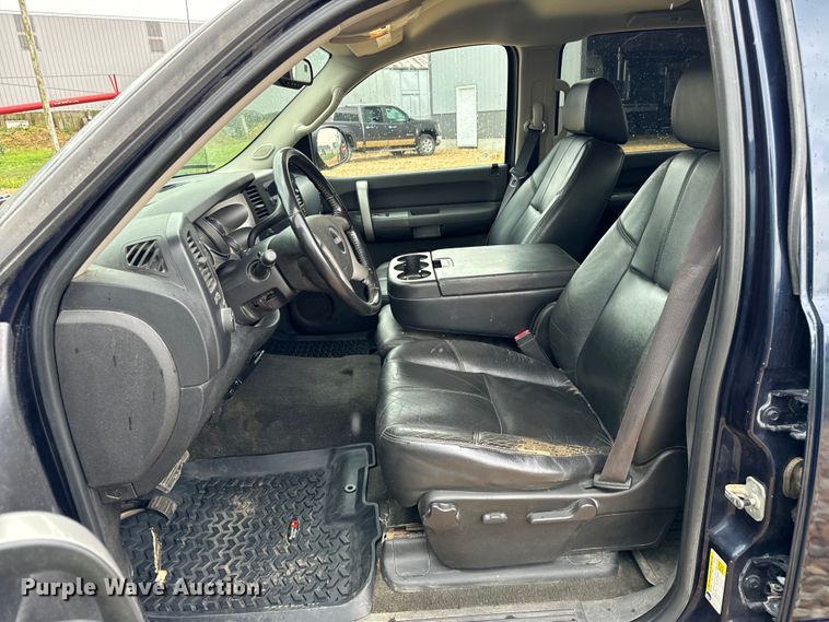 image for item OG9565 2008 GMC  Sierra 1500 Crew Cab pickup truck