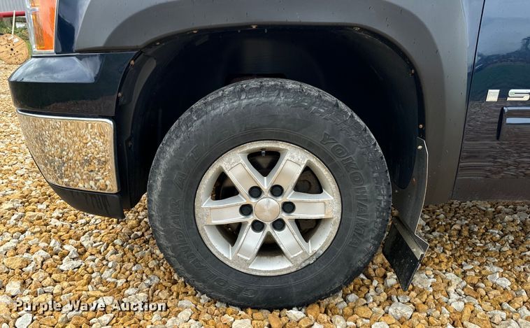 image for item OG9565 2008 GMC  Sierra 1500 Crew Cab pickup truck