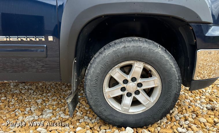 image for item OG9565 2008 GMC  Sierra 1500 Crew Cab pickup truck