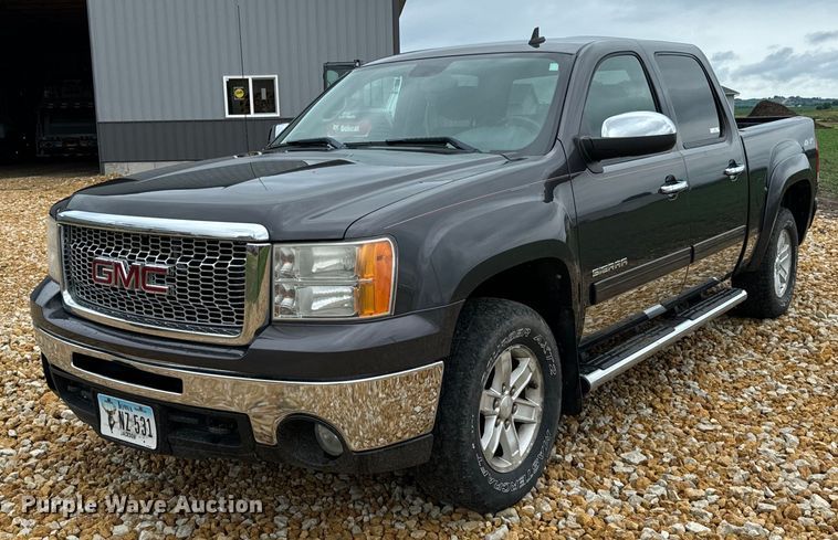 image for item OG9566 2011 GMC Sierra 1500 Crew Cab pickup truck