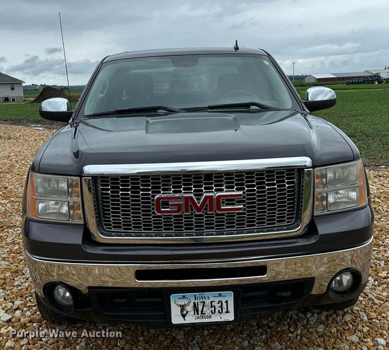 image for item OG9566 2011 GMC Sierra 1500 Crew Cab pickup truck