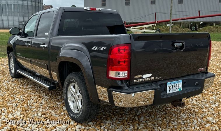 image for item OG9566 2011 GMC Sierra 1500 Crew Cab pickup truck