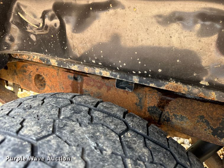 image for item OG9566 2011 GMC Sierra 1500 Crew Cab pickup truck