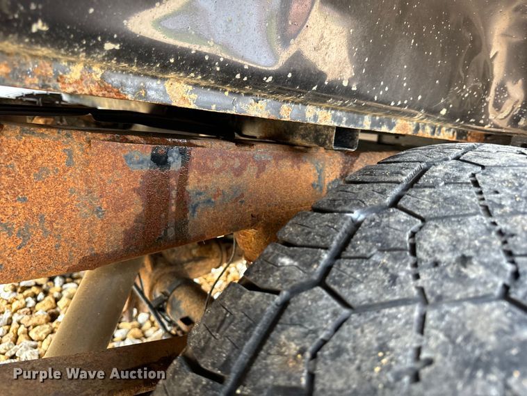 image for item OG9566 2011 GMC Sierra 1500 Crew Cab pickup truck