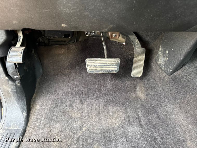 image for item OG9566 2011 GMC Sierra 1500 Crew Cab pickup truck