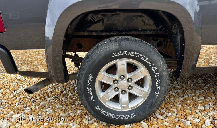 image for item OG9566 2011 GMC Sierra 1500 Crew Cab pickup truck