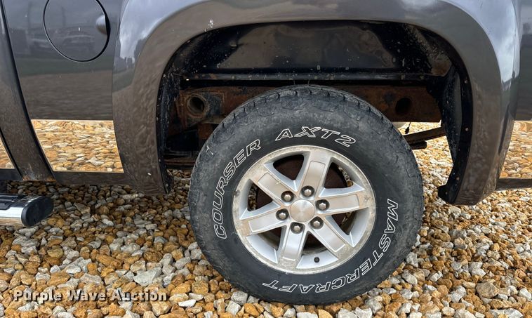 image for item OG9566 2011 GMC Sierra 1500 Crew Cab pickup truck