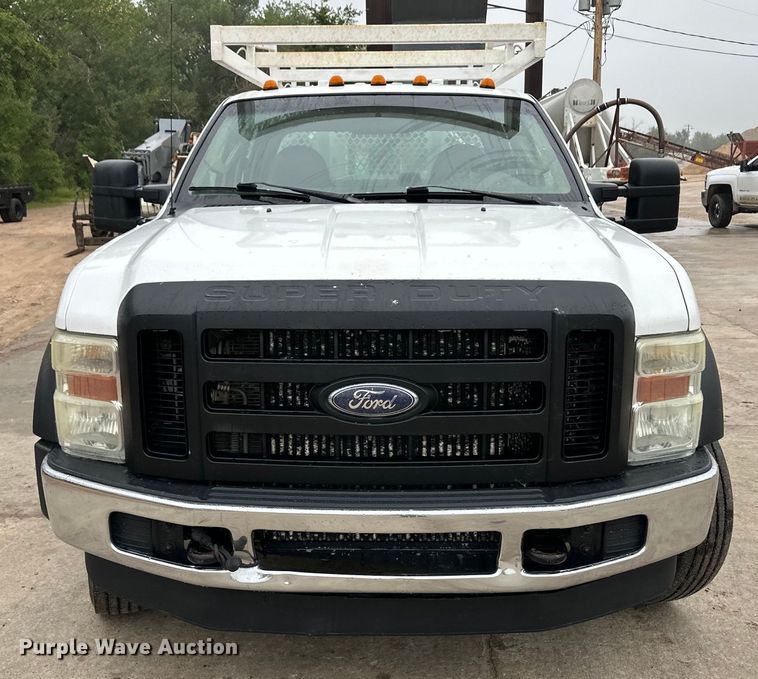 image for item OI9207 2009 Ford F450 Super Duty utility / service truck