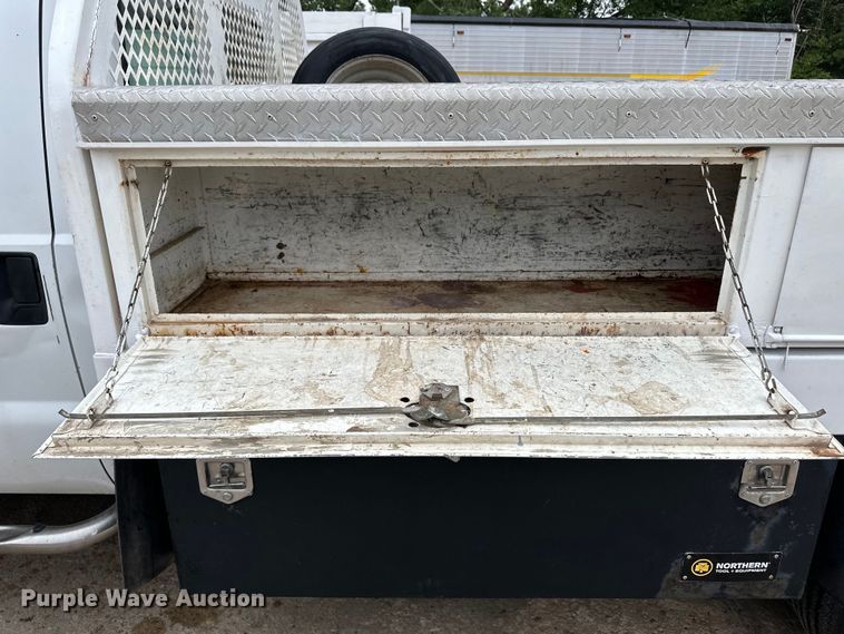 image for item OI9207 2009 Ford F450 Super Duty utility / service truck