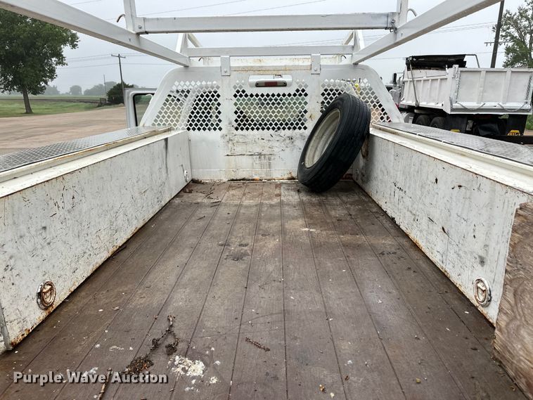 image for item OI9207 2009 Ford F450 Super Duty utility / service truck