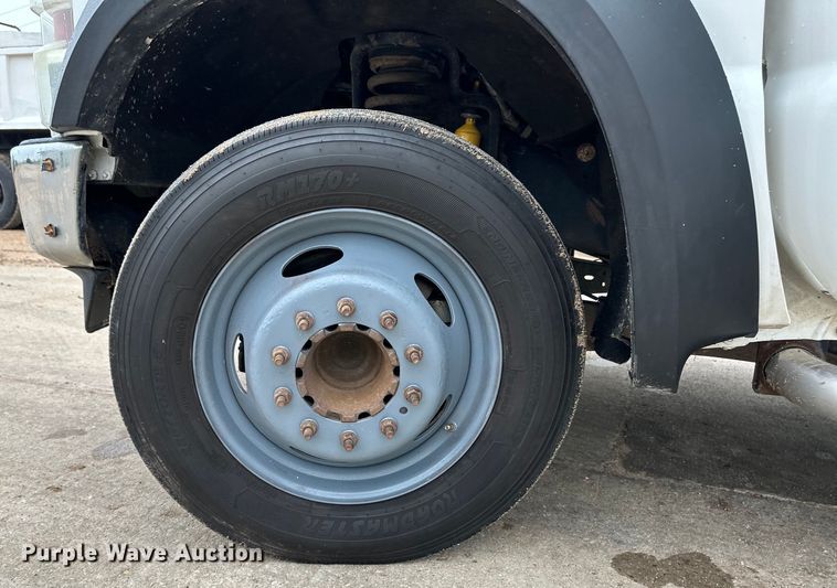 image for item OI9207 2009 Ford F450 Super Duty utility / service truck