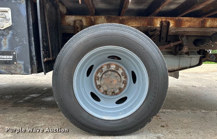 image for item OI9207 2009 Ford F450 Super Duty utility / service truck