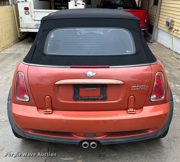 image for item OI9214 2007 Mini Cooper S convertible