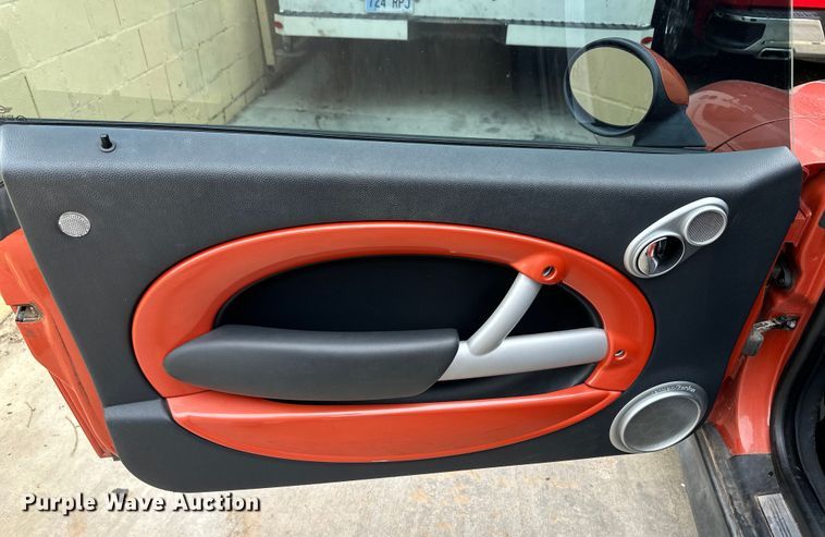 image for item OI9214 2007 Mini Cooper S convertible