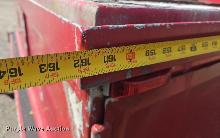 image for item OK9895 2001 Ford F550 Super Duty XL flatbed truck