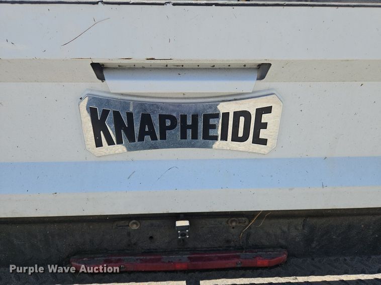 image for item OK9936 2017 Chevrolet  Silverado 3500HD Crew Cab utility bed pickup truck