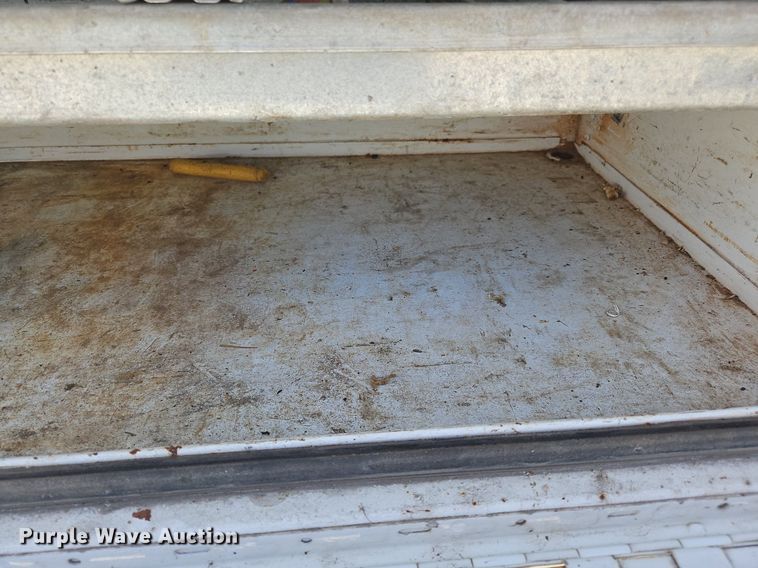 image for item OK9936 2017 Chevrolet  Silverado 3500HD Crew Cab utility bed pickup truck