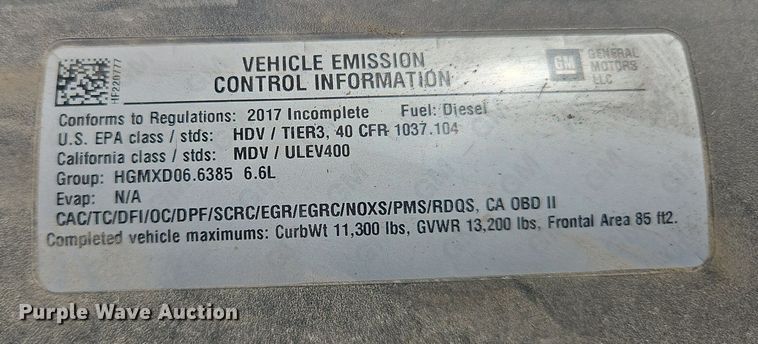 image for item OK9936 2017 Chevrolet  Silverado 3500HD Crew Cab utility bed pickup truck