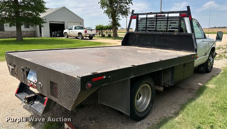 image for item OL9588 1994 Chevrolet C3500 flatbed pickup truck