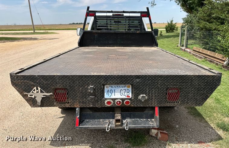 image for item OL9588 1994 Chevrolet C3500 flatbed pickup truck