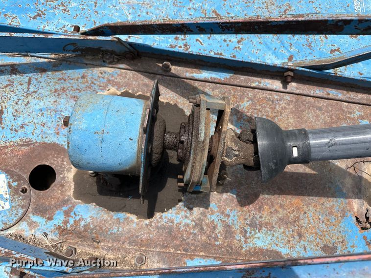 image for item OL9589 Ford 908 rotary mower