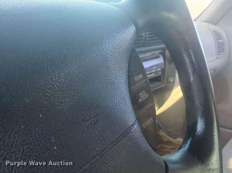 image for item ZA0405 1998 Ford Ranger XLT SuperCab pickup truck