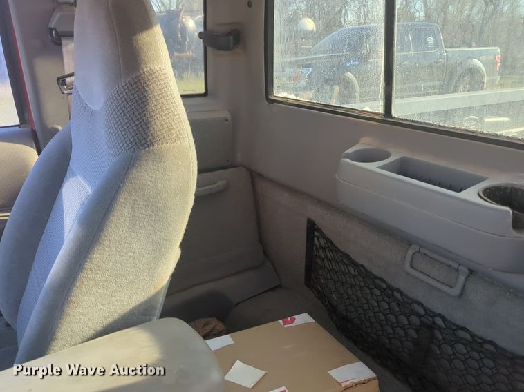 image for item ZA0405 1998 Ford Ranger XLT SuperCab pickup truck