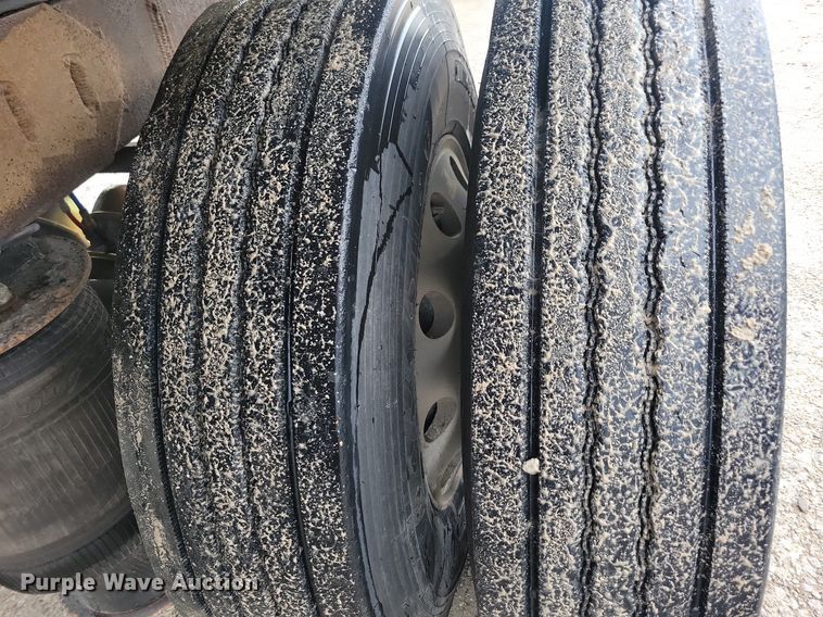 image for item DG0629 2013 Specialty Constructed end dump pup trailer