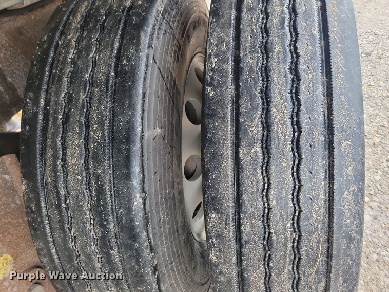 image for item DG0629 2013 Specialty Constructed end dump pup trailer