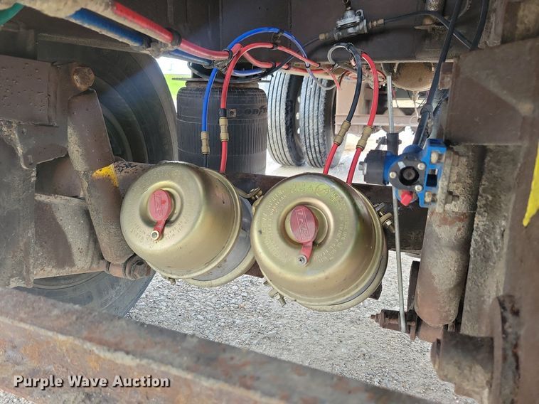 image for item DG0629 2013 Specialty Constructed end dump pup trailer