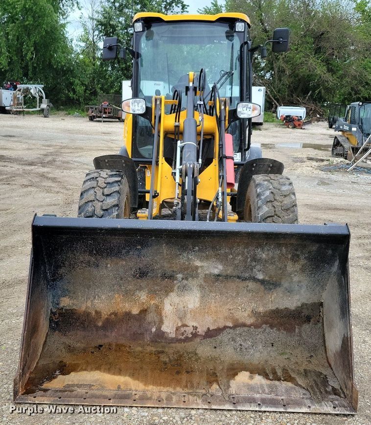 image for item DG0630 2022 JCB 407 wheel loader