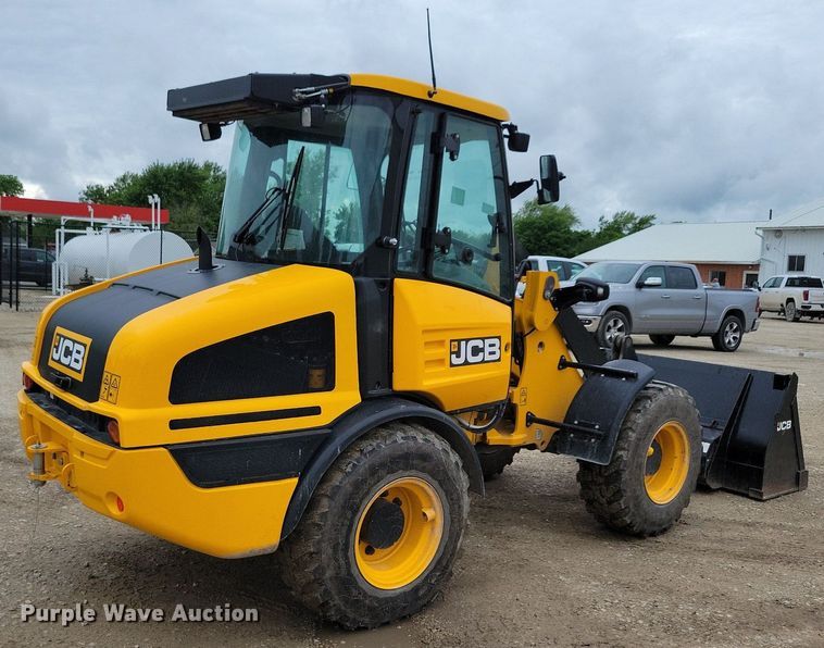 image for item DG0630 2022 JCB 407 wheel loader