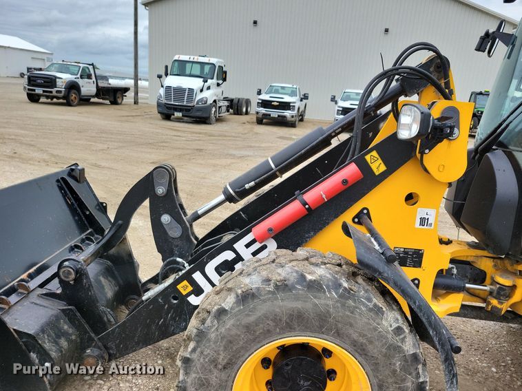 image for item DG0630 2022 JCB 407 wheel loader