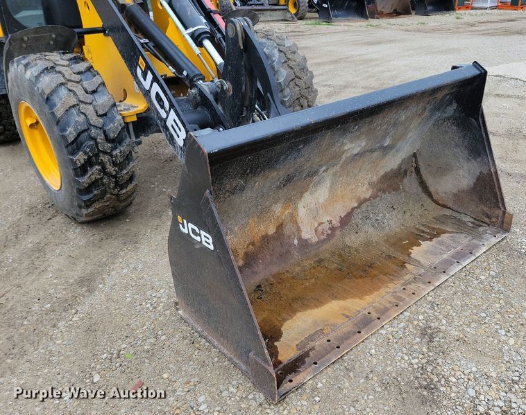 image for item DG0630 2022 JCB 407 wheel loader