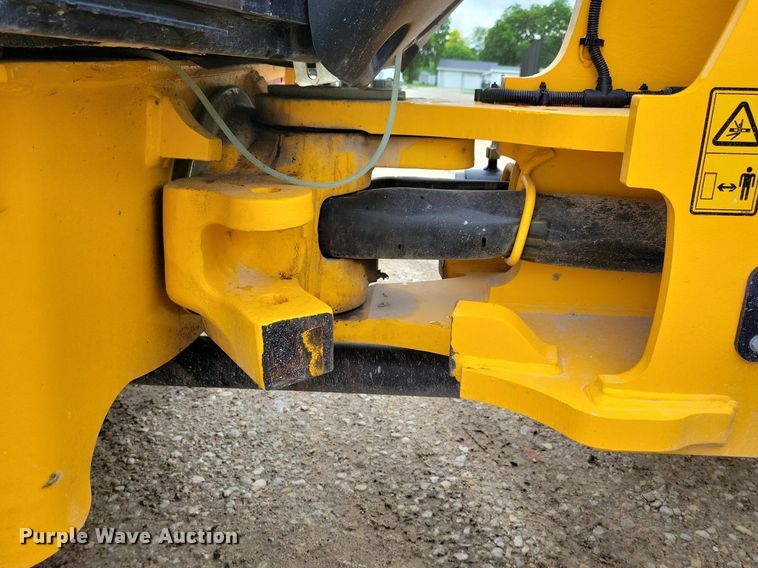 image for item DG0630 2022 JCB 407 wheel loader