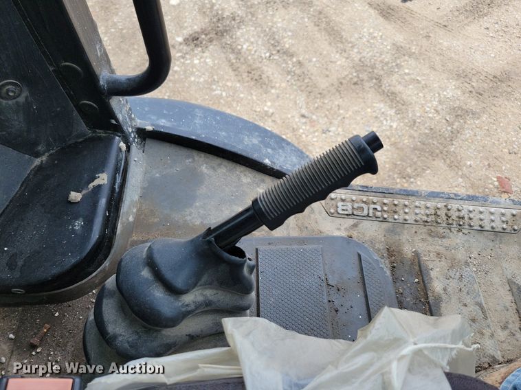 image for item DG0630 2022 JCB 407 wheel loader