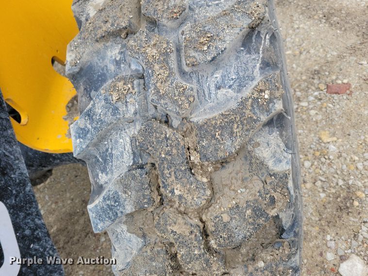 image for item DG0630 2022 JCB 407 wheel loader
