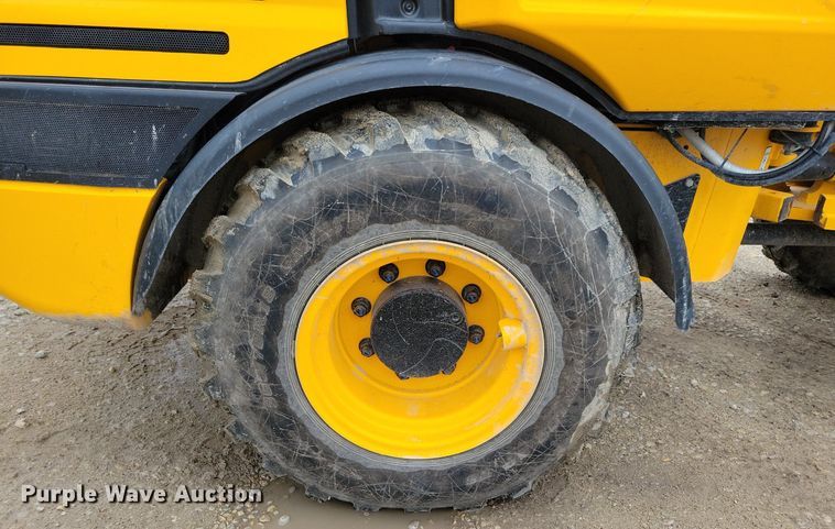 image for item DG0630 2022 JCB 407 wheel loader
