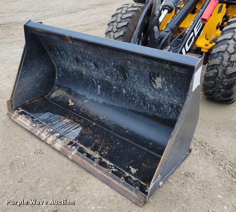 image for item DG0631 2022 JCB 407 wheel loader