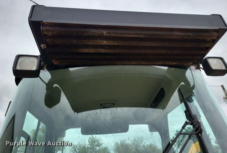 image for item DG0631 2022 JCB 407 wheel loader